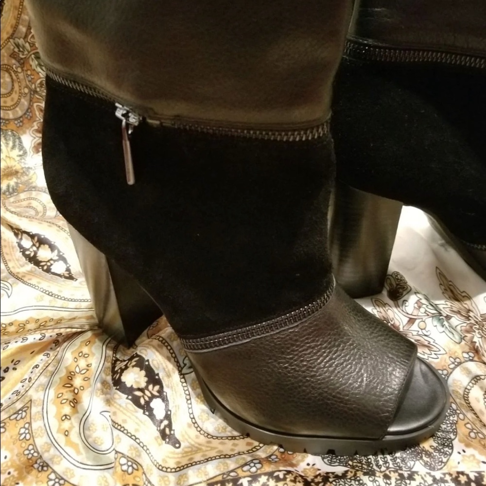 Katy Perry open toe boots.